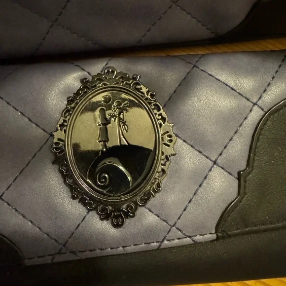 Nightmare Before Christmas Purple and Black Quilted Handbag and Wallet Set - Picture 3 of 8